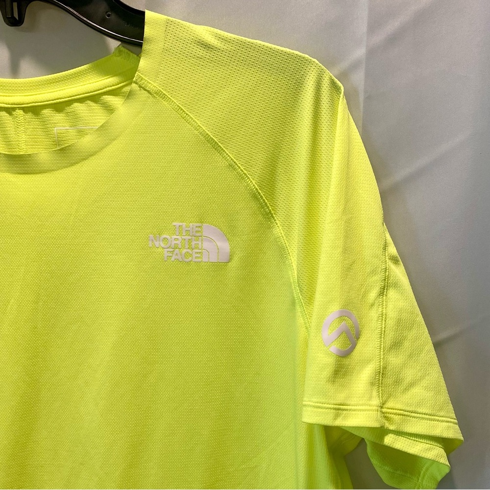 TNF The North Face Women’s Summit Series Active Trail Run Short Sleeve Tee Shirt